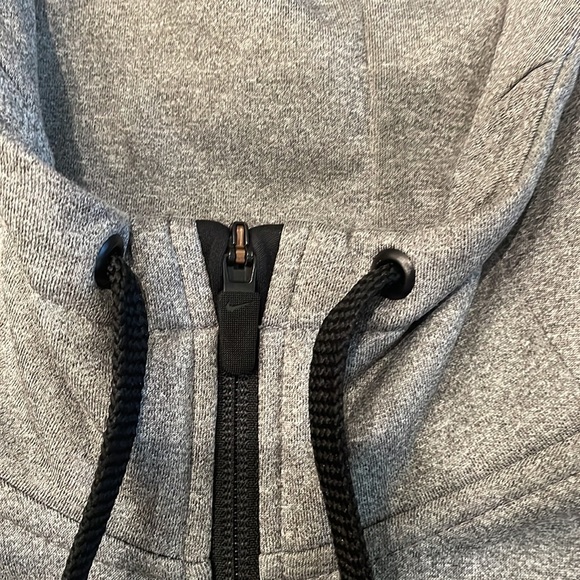 Nike Dri-Fit Hoodie - Picture 3 of 7